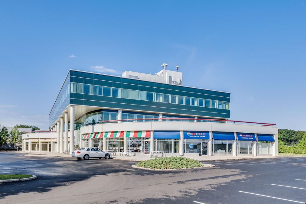 130 New Boston Street - KS Labs @Woburn Village