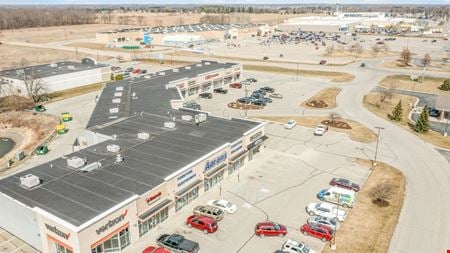 Preview of Retail space for Rent at 3192 Commerce Lane