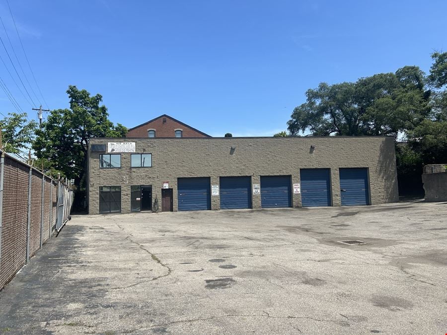 2500 Spring Grove Ave