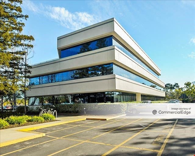 San Mateo Gateway - 1810 Gateway Drive