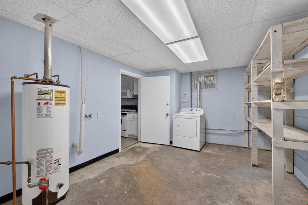 Overland Office Building for Lease