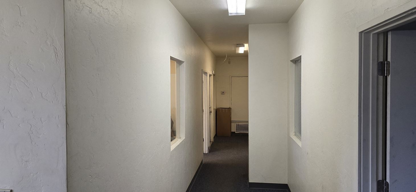 3208 E District St – Palo Verde Industrial Flex