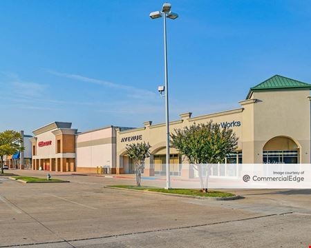 Preview of Retail space for Rent at 1751 North Central Expwy