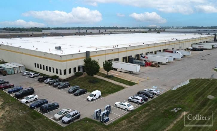Preview of Industrial space for Rent at 5111 W 76th St