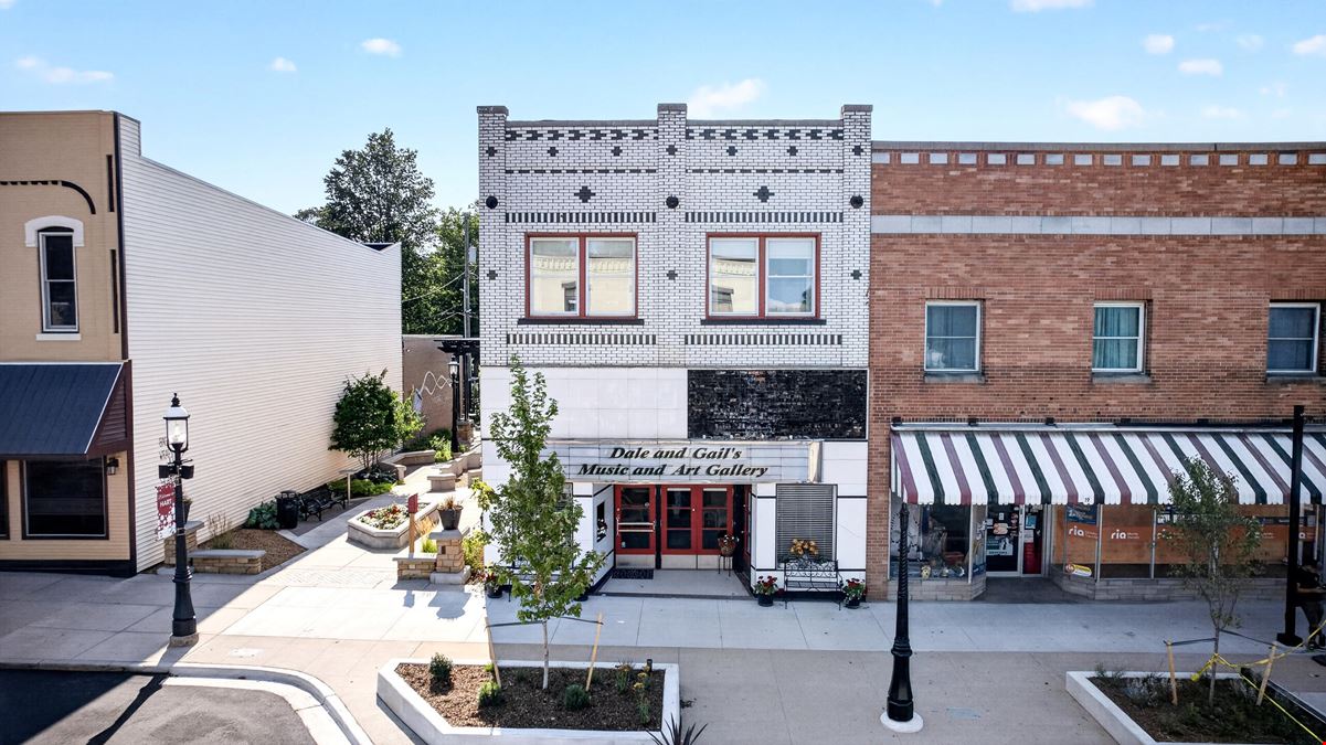 27 S State Street, Hart, MI, 49420