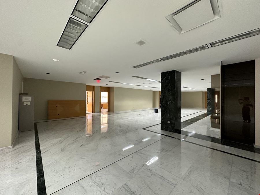 207 Ponce de León