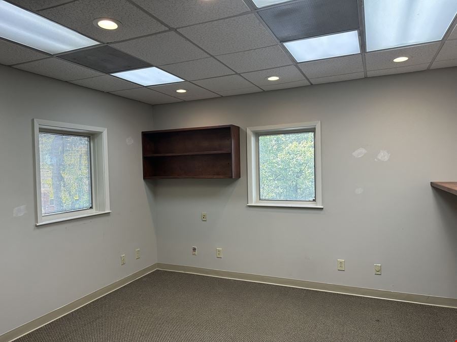 Office with Flex Space-Bearden Hill-Knoxville, TN