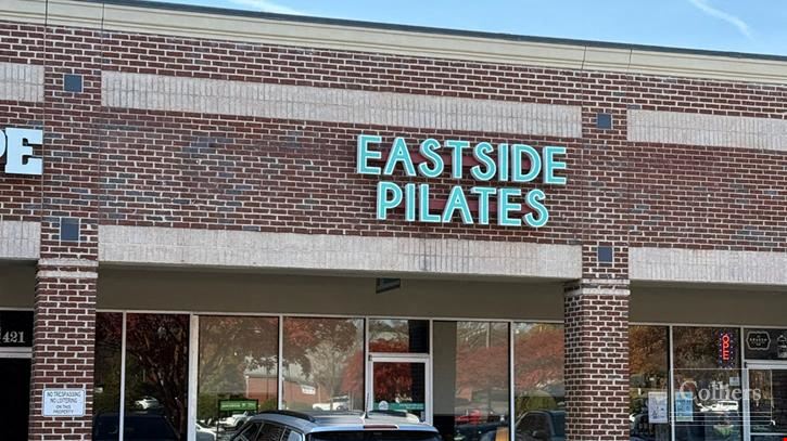 ±1,200-SF Retail Suite Available at the Publix at Thornblade Shopping Center