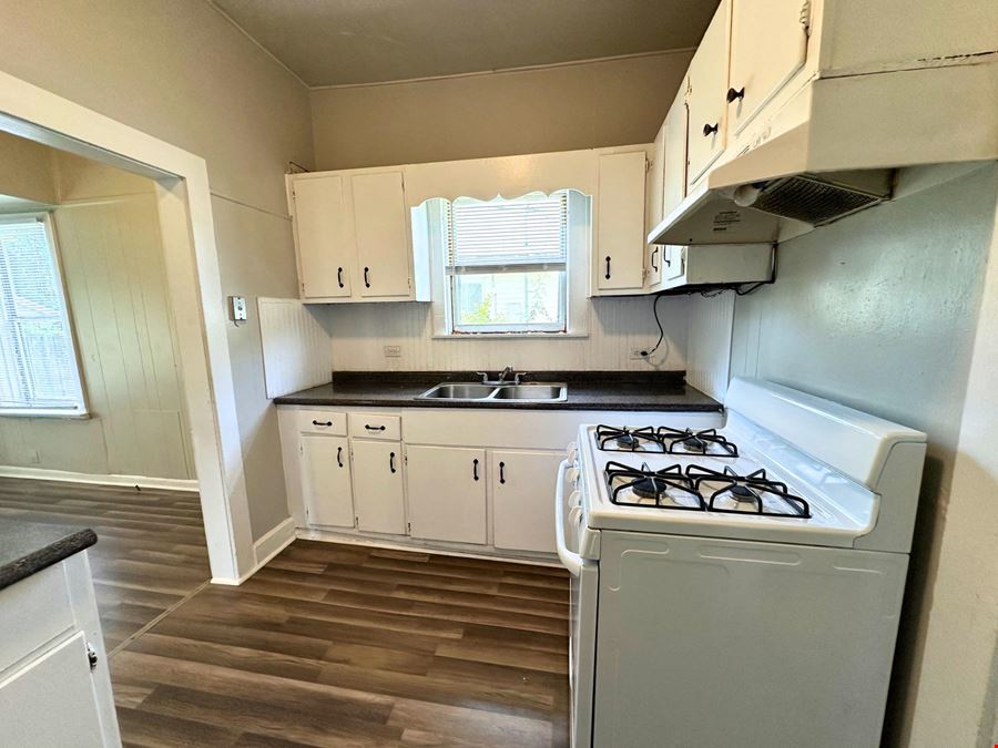 706 Cherokee St