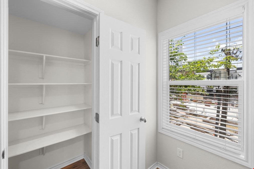 NORTHGATE FIVE-PLEX