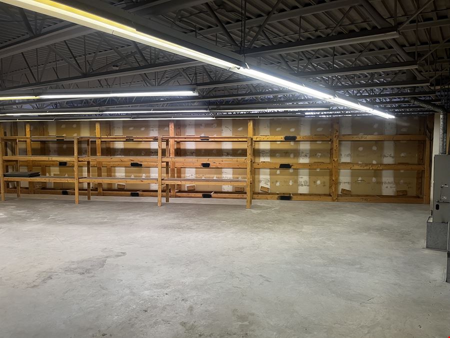 HIGH-EXPOSURE RETAIL/OFFICE SPACE IN WEST EDMONTON