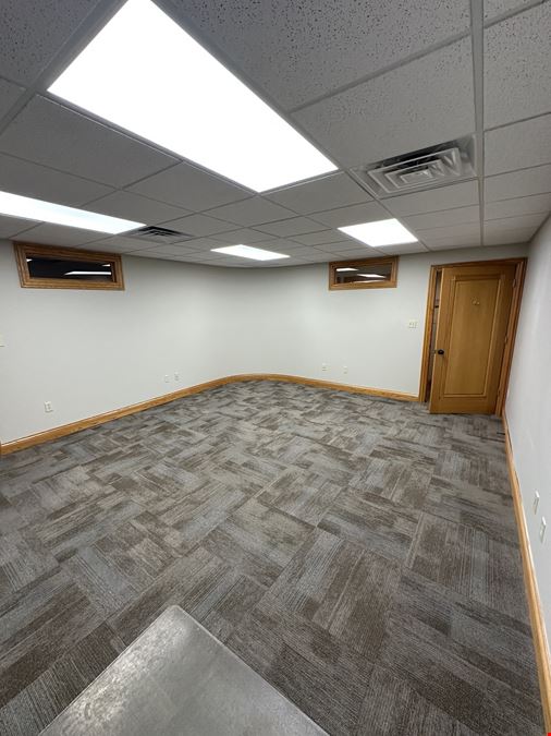 250 N Main St