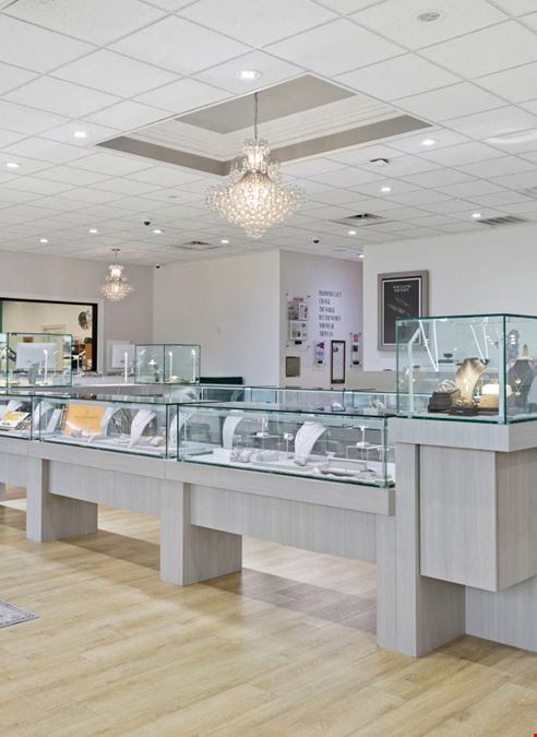 Retail Suite for Lease