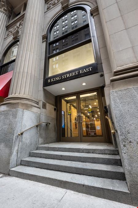 8 King Street East