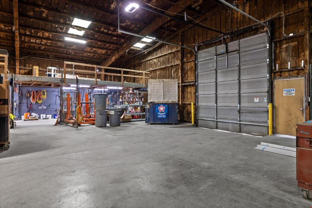 11,450 SF Industrial Flex + 4,700 SF Secured Shop