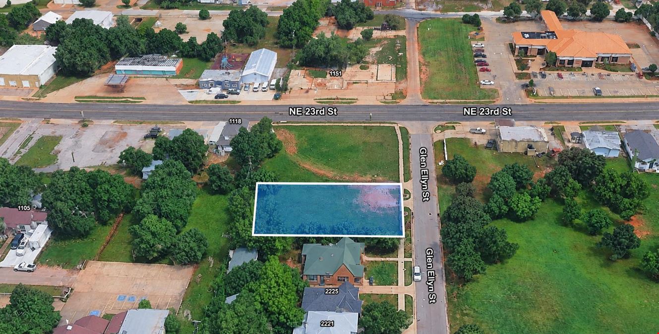 Lot at 2307 Glen Ellyn St