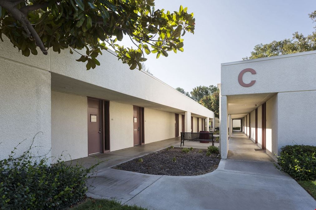 Santa Clarita Valley Medical Center - Bldgs. A-E