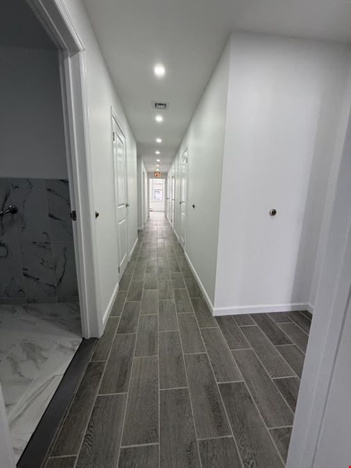 3084 Brighton 13 St