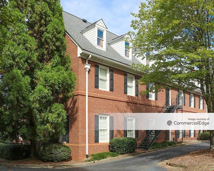 Habersham Pointe