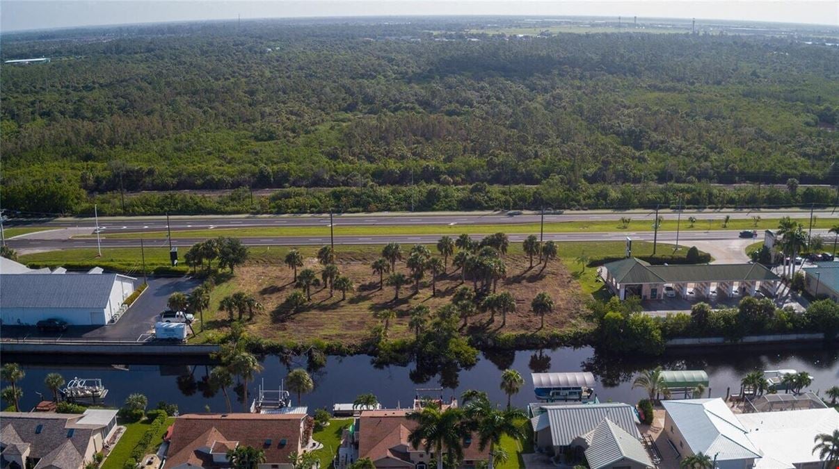 3657 Tamiami Trail