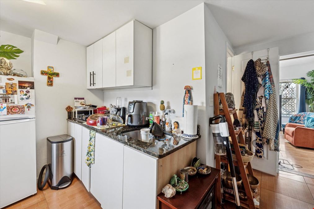 1,872 SF Multifamily | Bella Vista | Seller Ready to Deal!
