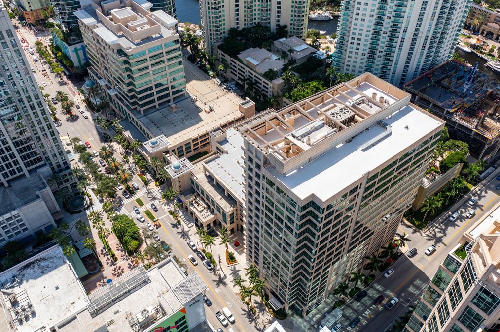 Las Olas Centre