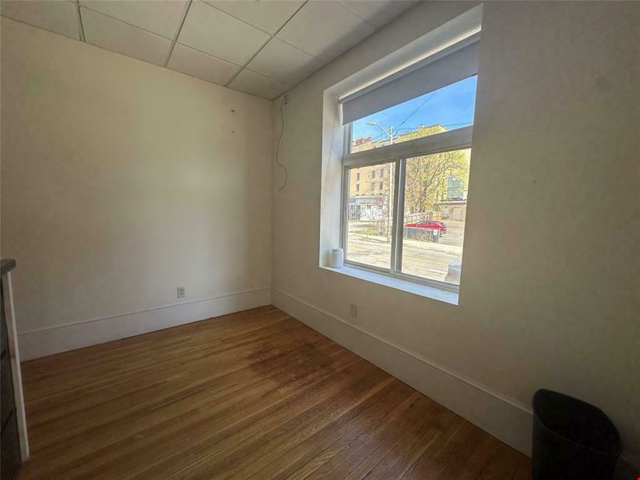 257 Washington Street Office