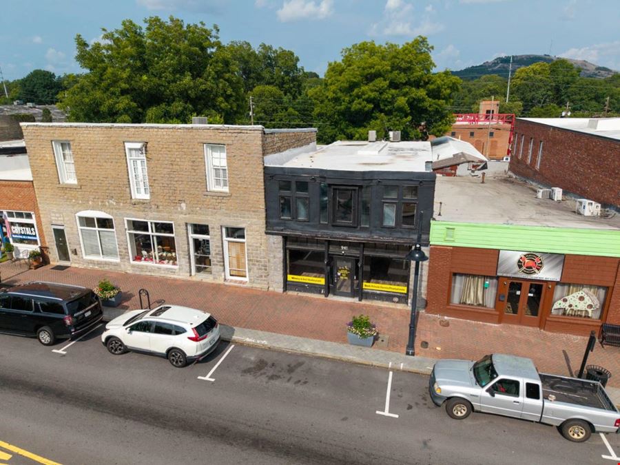 941 Main Street