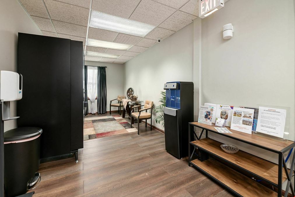 261 W Johnstown Road Gahanna, OH 43230