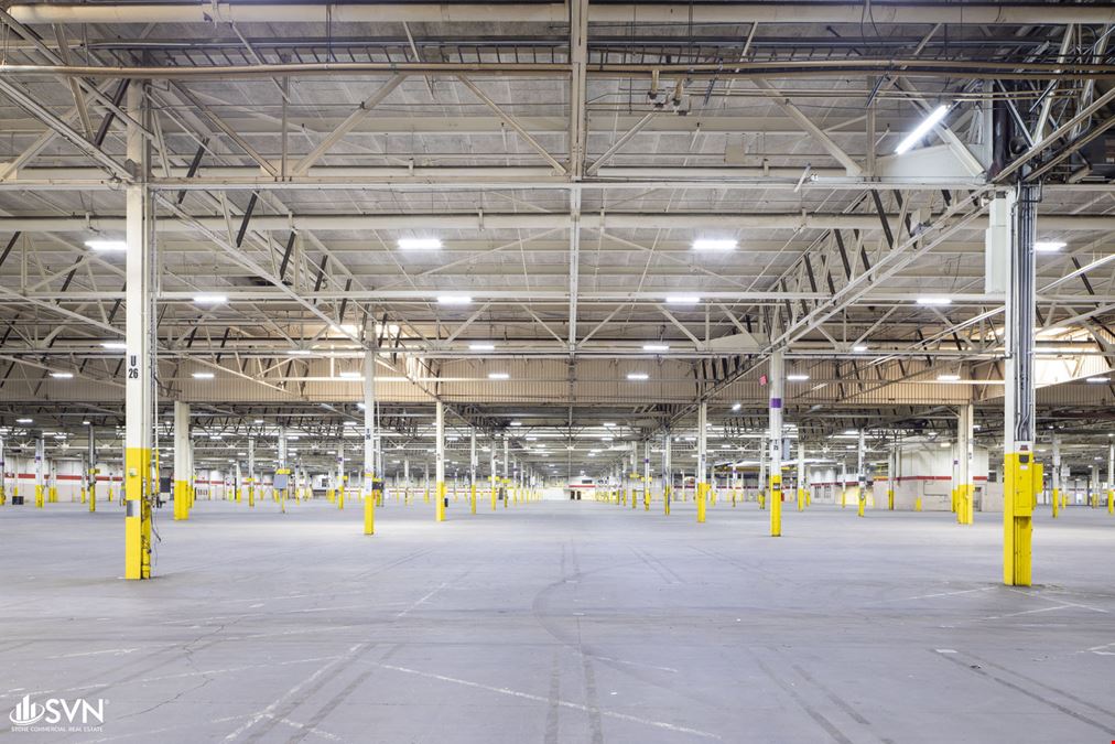 1515 Mercer Road Lexington KY - 423,600 SF Available