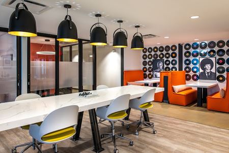 Preview of Coworking space for Rent at 1475 Walnut Street