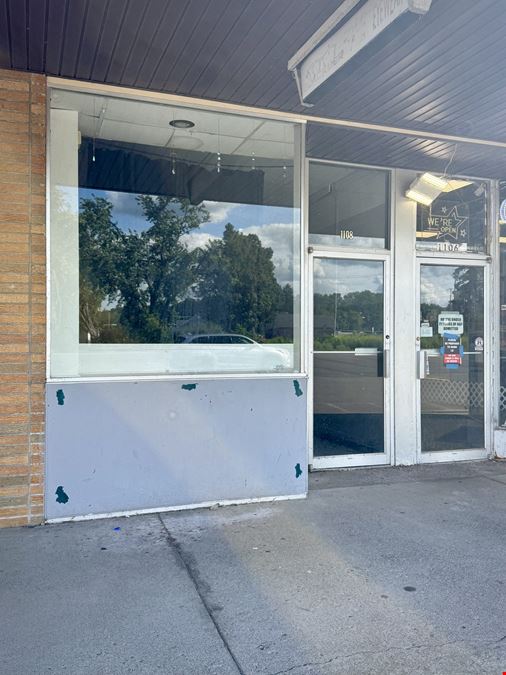 Retail Center Space for Lease