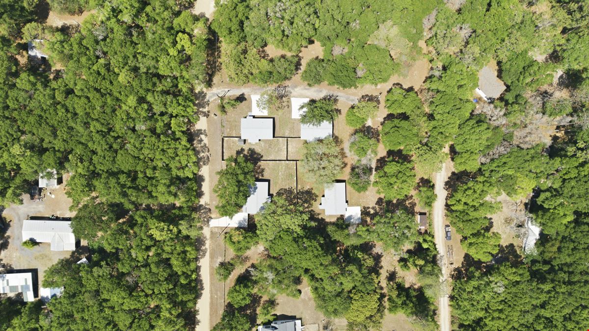 Private 4-Home Community