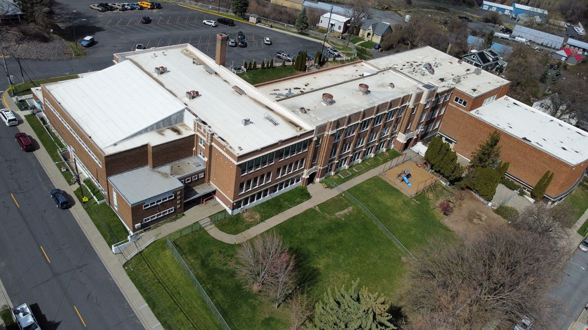 Gladish Community Center