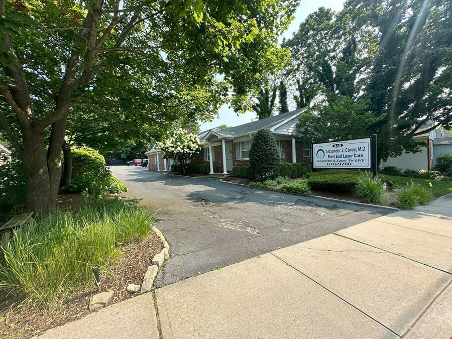 445 Main St