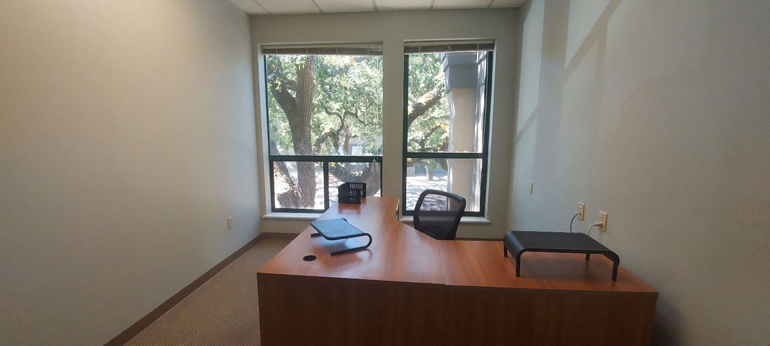 FOR LEASE - Professional Office Suites