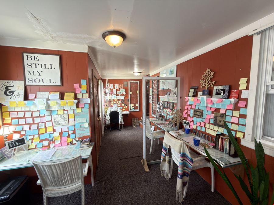 5930 & 5934 W Appleton Ave