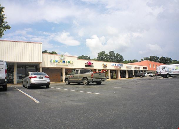Preview of Retail space for Rent at 7102 Hull Street Road