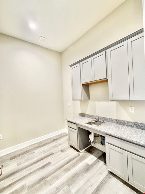 350 Grand Link Drive