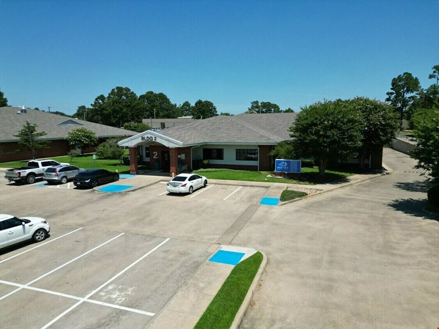 3413 GOLDEN RD