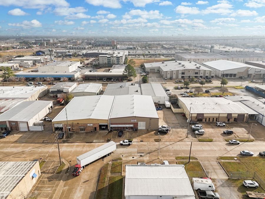 ±10,000 SF Office-Warehouse in Elmwood Corridor