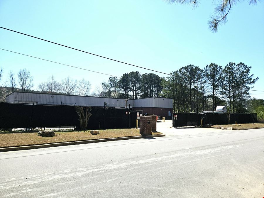For Lease 2,400 SF Office Warehouse Stonecrest