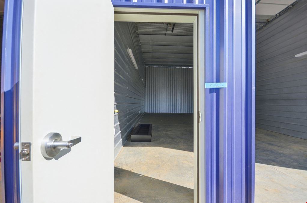 Storpro - 720 Antioch Drive