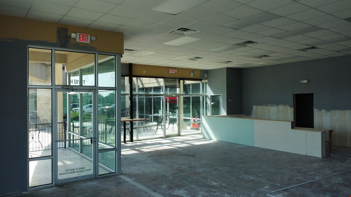Clear Lake Commons