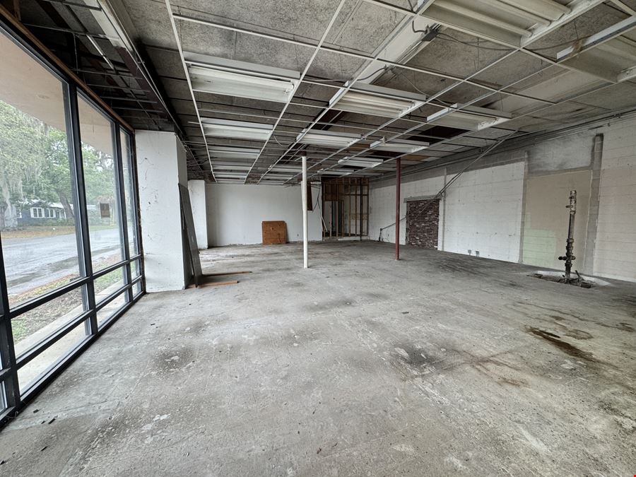 Freestanding Mixed Use Redevelopment