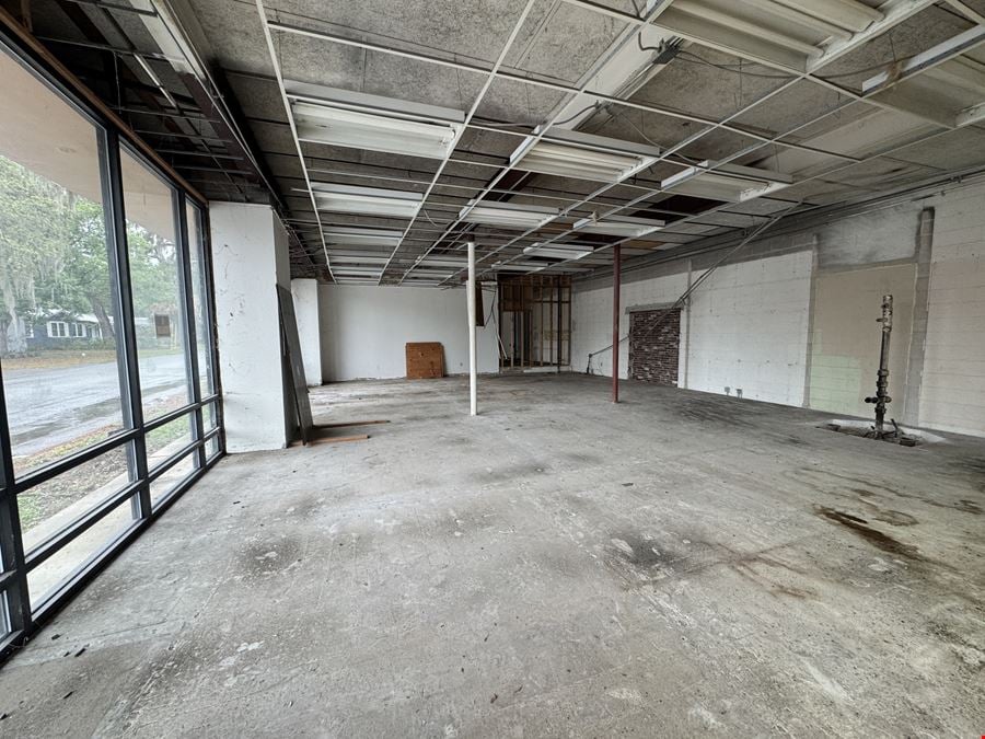 Freestanding Mixed Use Redevelopment