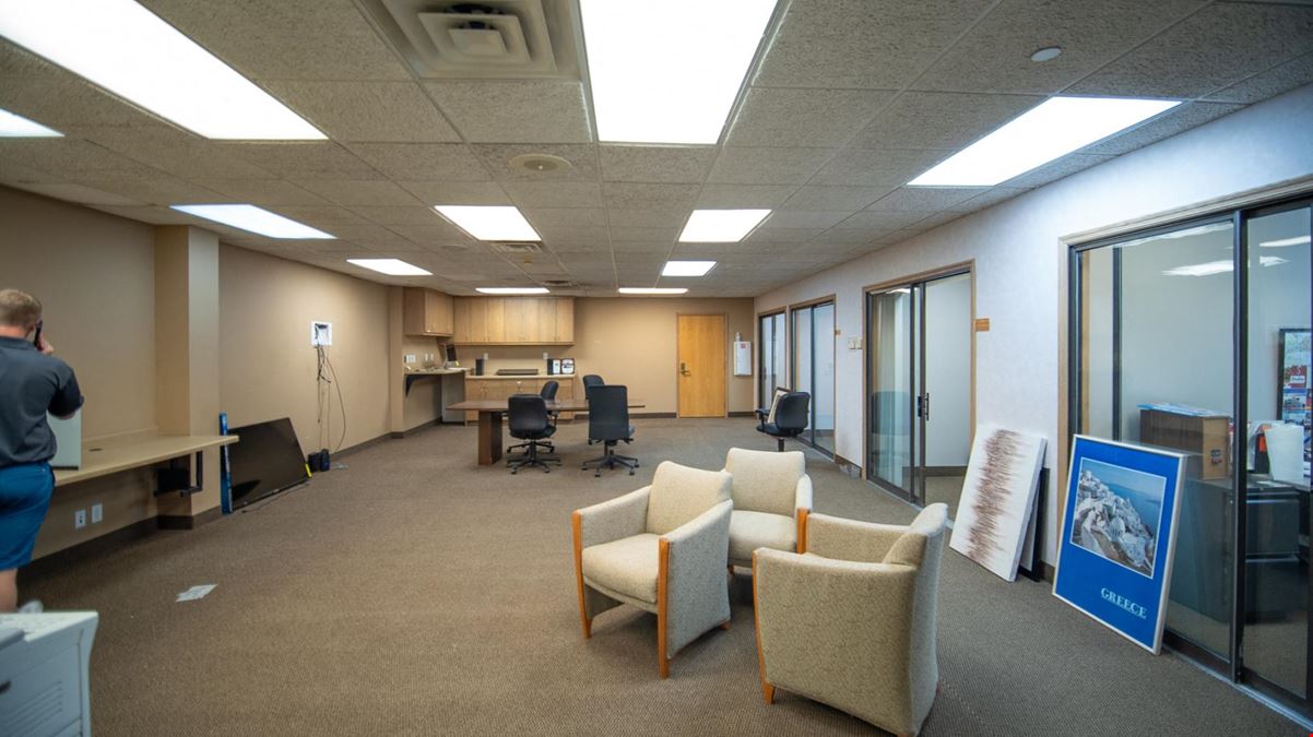 Elton Hills Professional Center