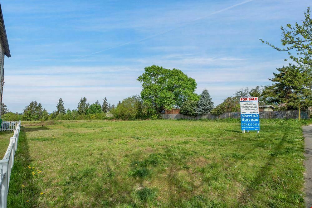 SE Steele Street Multifamily Development Land