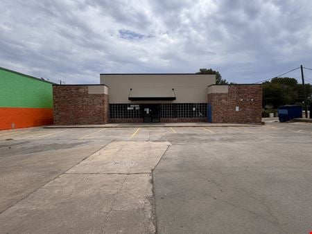Preview of Retail space for Rent at 4725 River Oaks Blvd