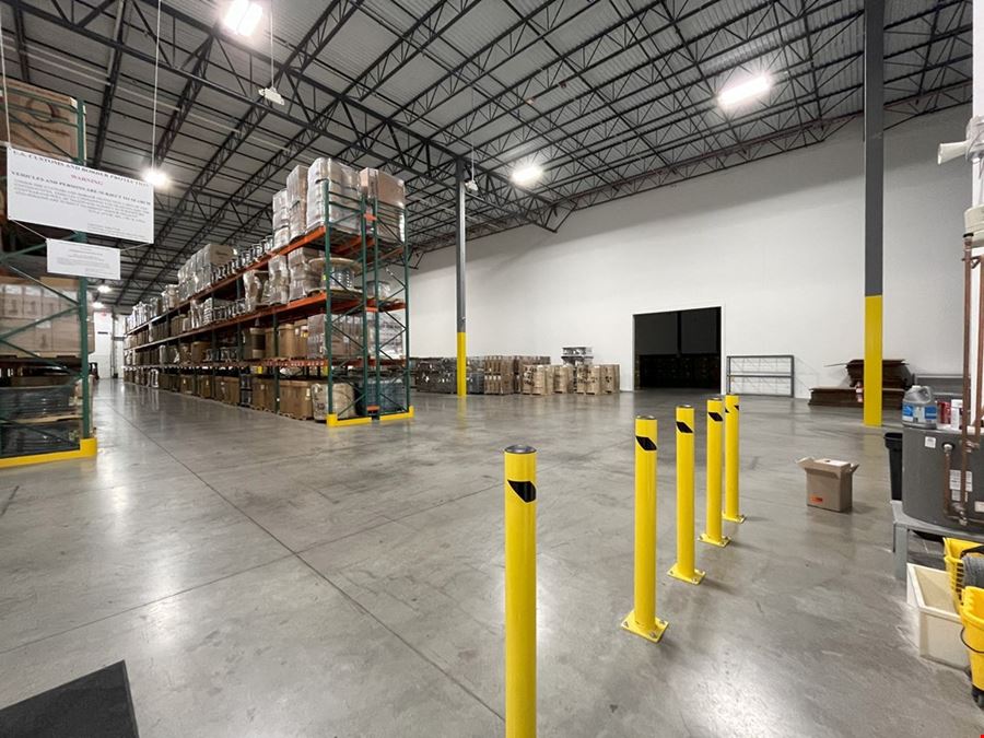 Elk Grove Village, IL Warehouse for Rent - #1477 | 5,000-20,000 sq ft